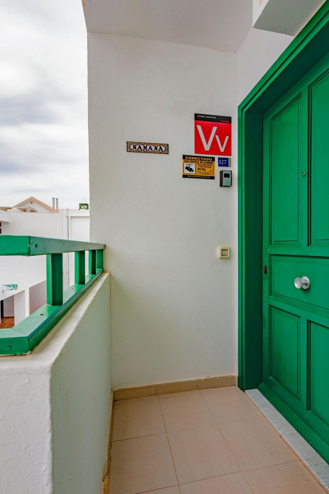 Vivienda Vacacional Namana Beach Costa Teguise Eksteriør billede